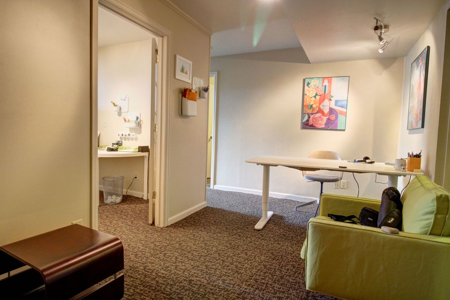 Suite 304